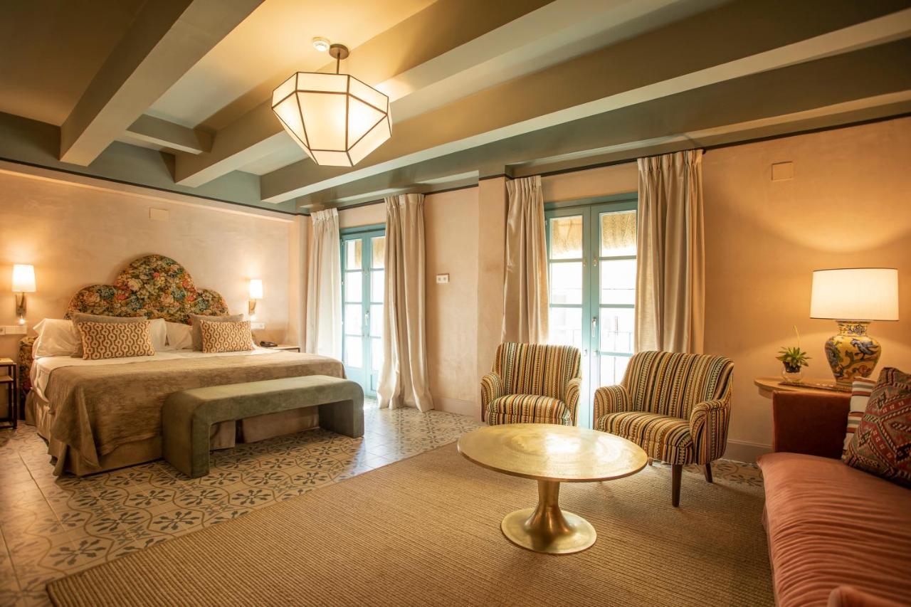 โอสเปส ลาส กาซัส เดลเร เด บาเอซา โฮเทล Hotel เซบีญา ภายนอก รูปภาพ