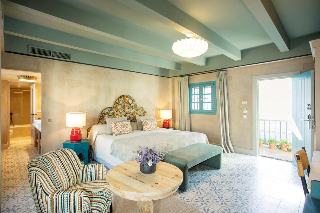 โอสเปส ลาส กาซัส เดลเร เด บาเอซา โฮเทล Hotel เซบีญา ภายนอก รูปภาพ
